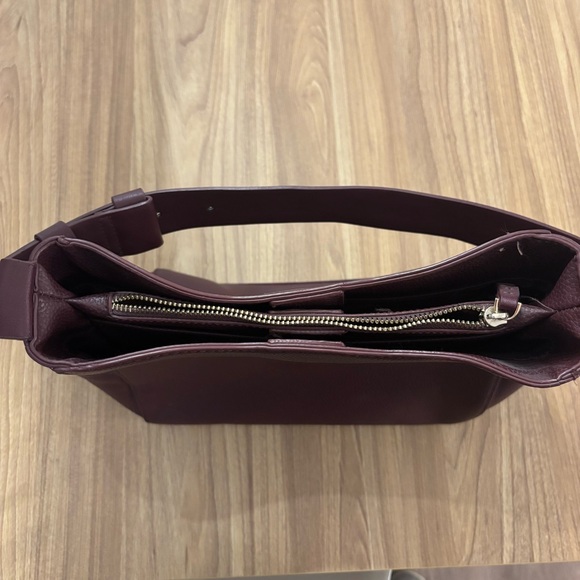 Love & Lore Burgundy Hobo Bag - Picture 4 of 9